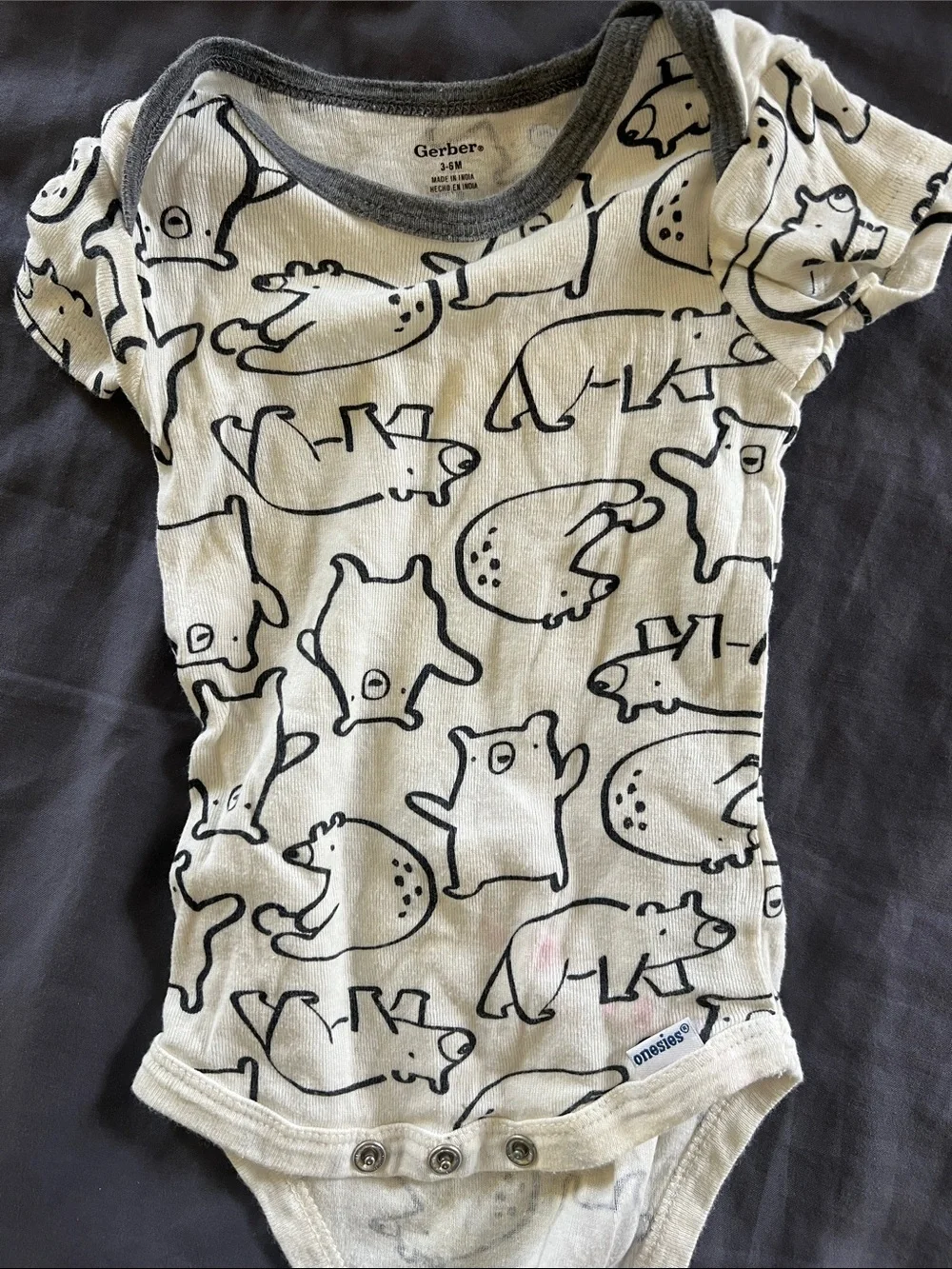 Lot of 7 baby boy short sleeve onesies size 3-6 month bear dinosaur shark stripe